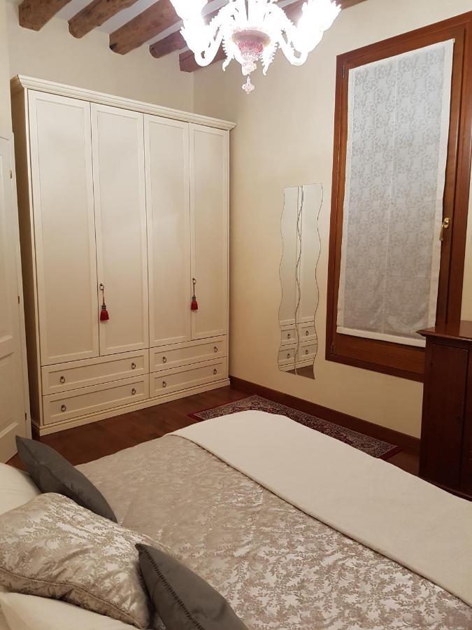 Domus Dea Lägenhet Venedig Exteriör bild